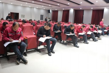 以考強學 夯實基礎(chǔ)丨西保集團組織生產(chǎn)單位開展業(yè)務(wù)技能考試